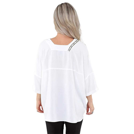 Short Sleeve V-Neck Top with Pocket – Effortless Chic & Comfort