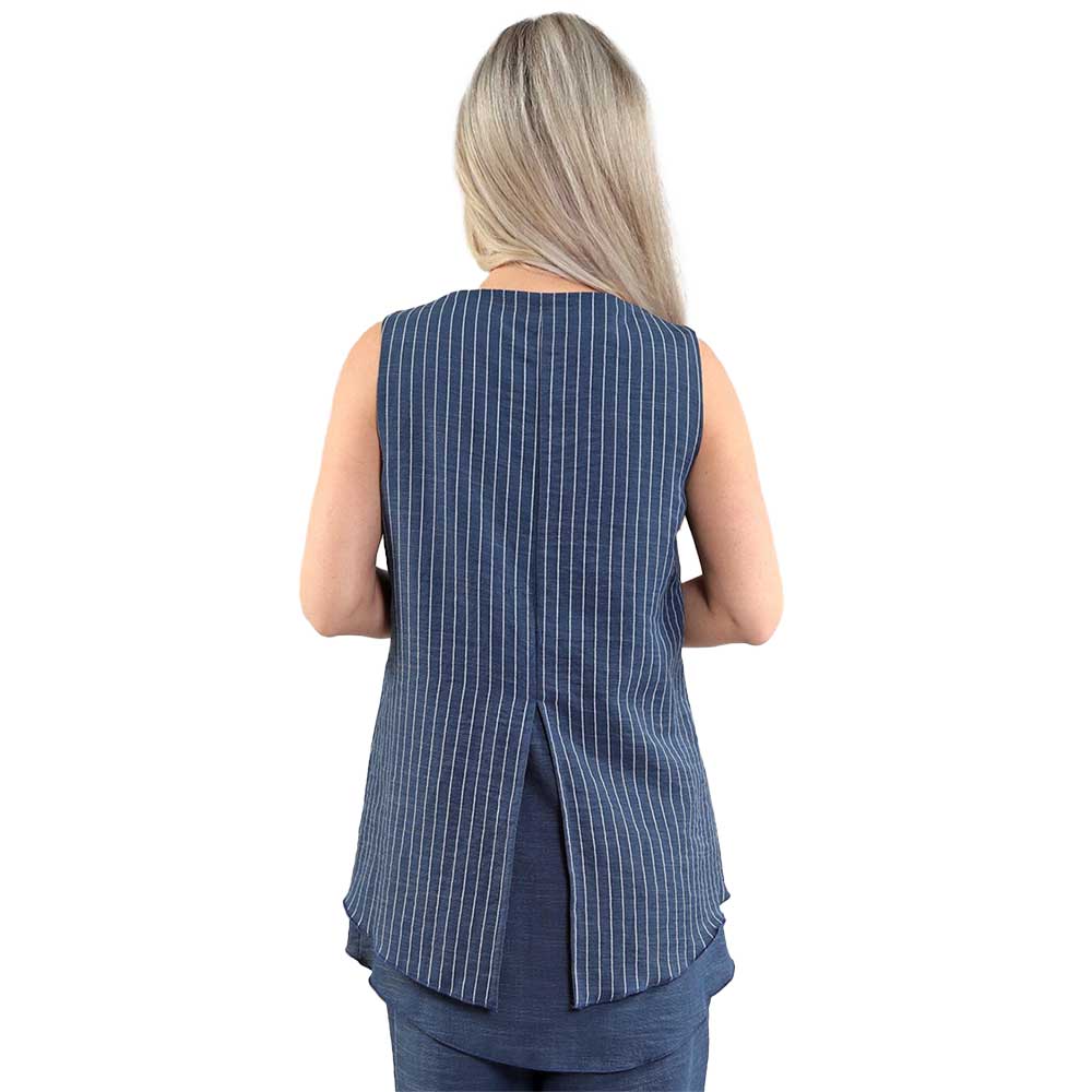 Sleeveless Layered Top